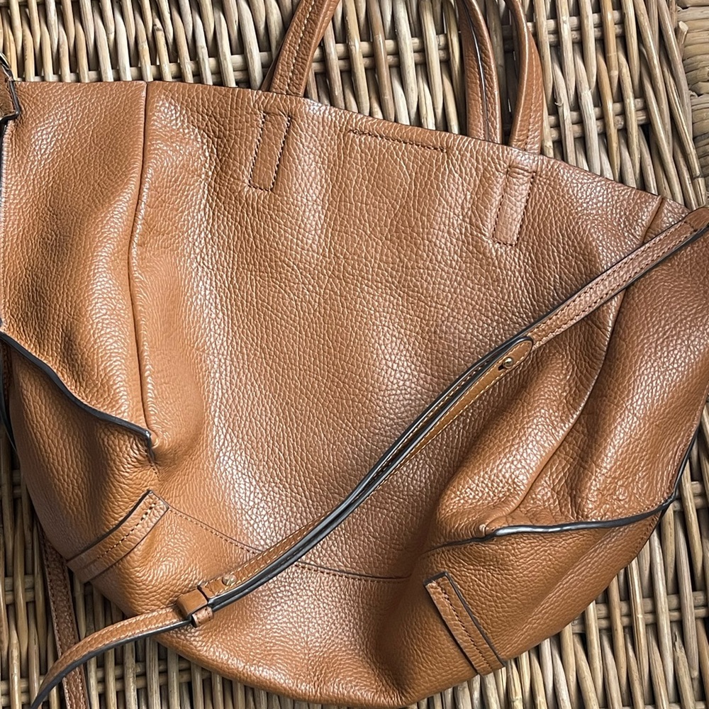 Banana Republic Caramel Leather Tote
